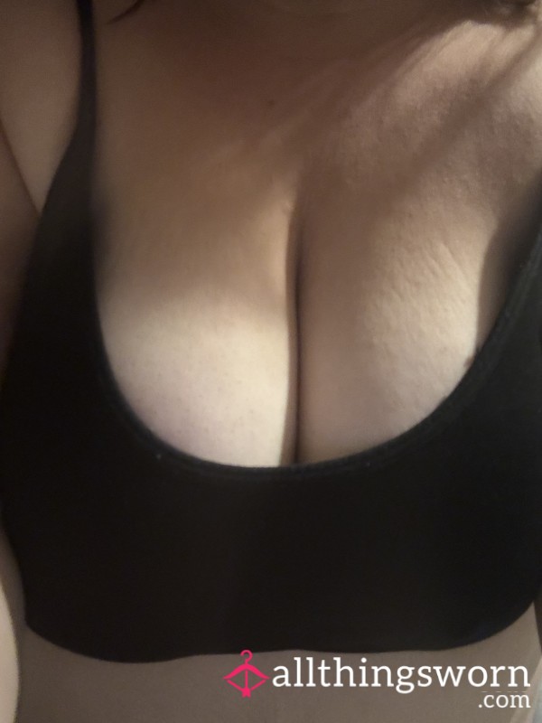 Black  Sports Bra
