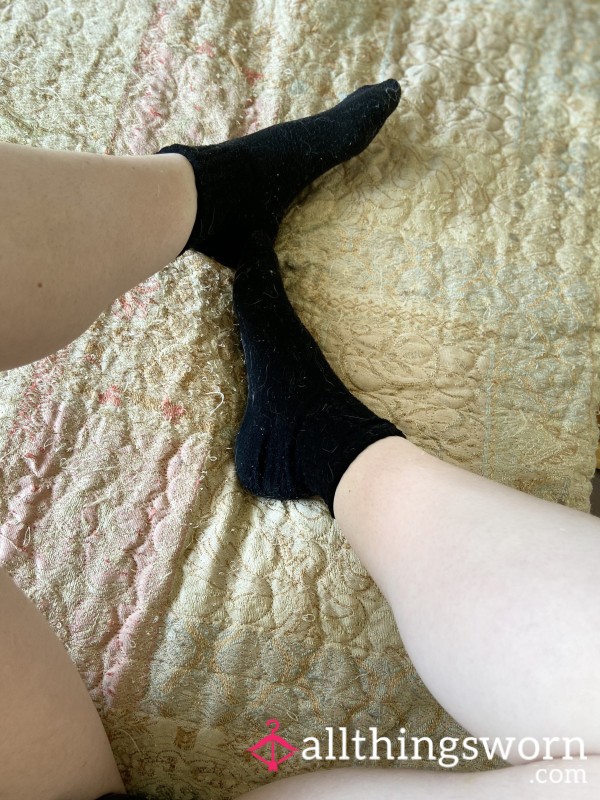 Black, Sporty Love Worn For U 😏👣