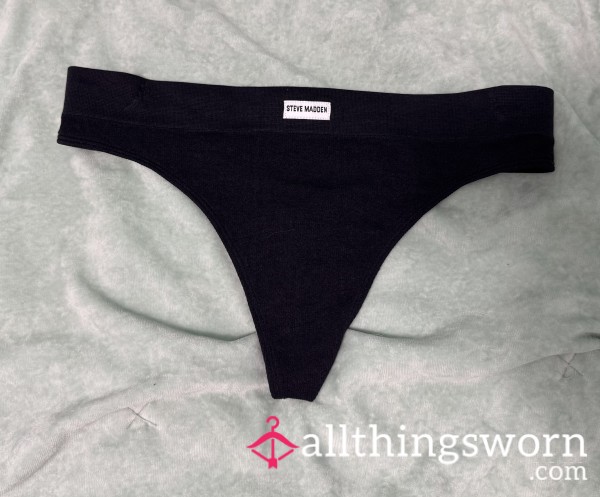 Black Steve Madden Thong