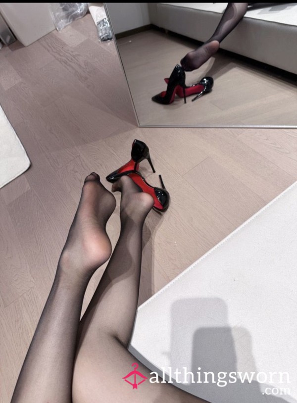 🖤 Naughty Black Stockings 🧦 | Deeply Worn • Sweaty • Gym & Daily Life Scent 🔥💦🖤 Naughty Black Stockings 🧦 | Deeply Worn • Sweaty • Gym & Daily Life Scent 🔥💦