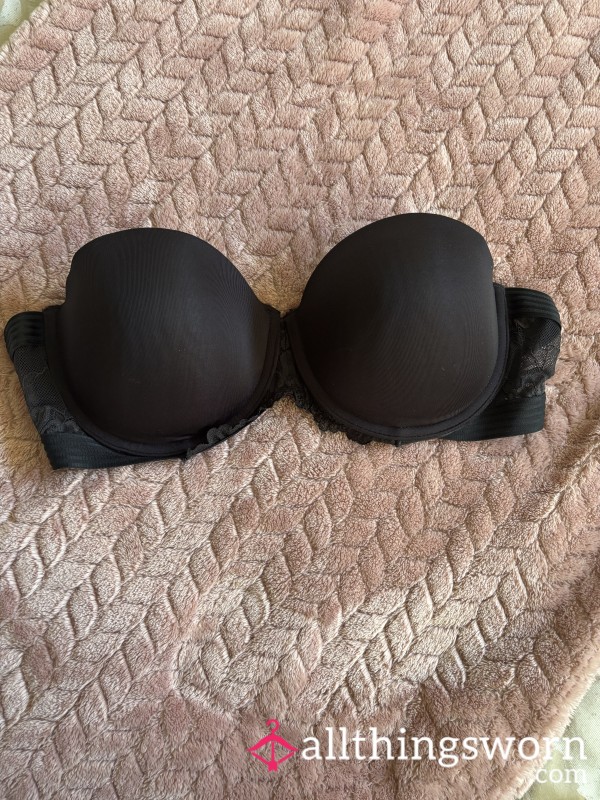 Black Strapless Bra