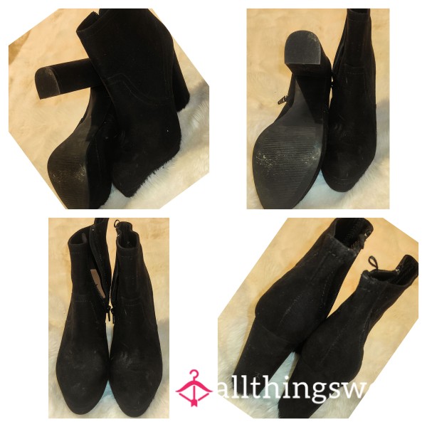 Black Suede Boots 👢