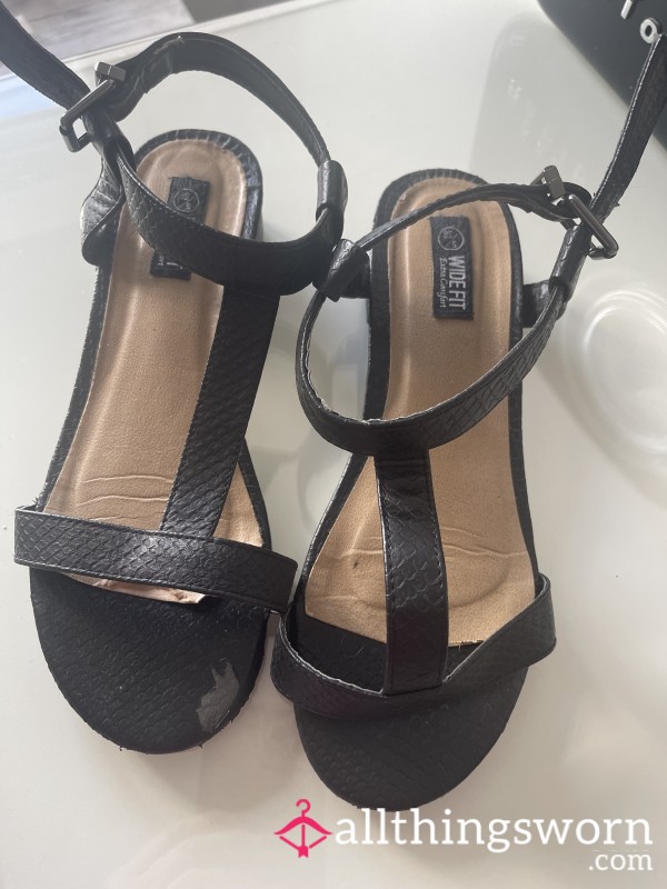 Black T Bar Low Heeled Sandals
