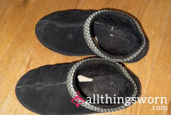 Black Tasman Ugg Slippers – Size 6 – Worn For 2 Full Years