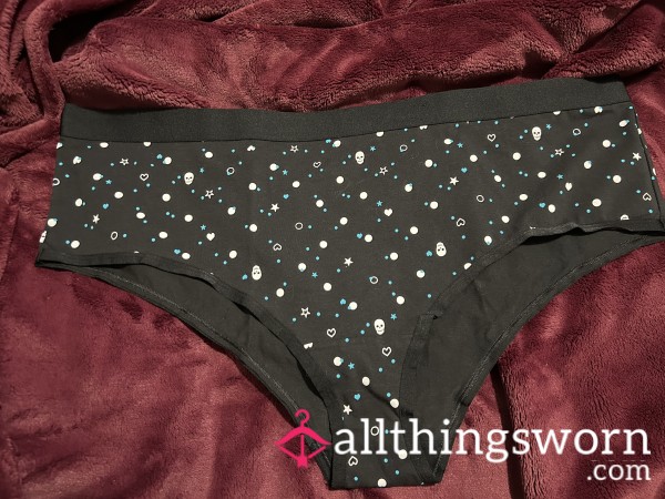 ~BLACK TINY SKULL/HEART PRINT COTTON CHEEKY PANTY~