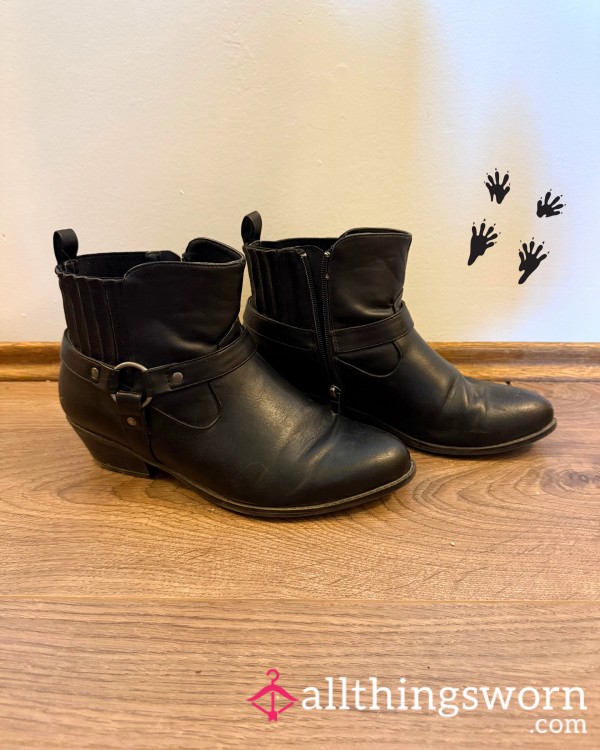 Black Torrid Harness Detail Faux Leather Cowboy Bootie US 7.5 WW