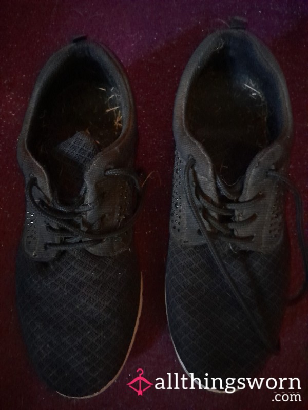 Black Trainers
