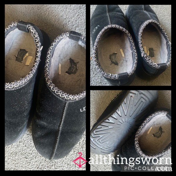 Black Ugg Tazs