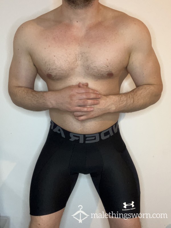 BLACK UNDER ARMOUR COMPRESSION