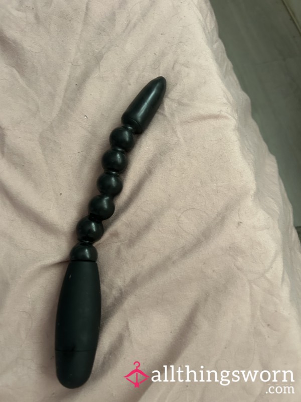 Black Used A**l Beads