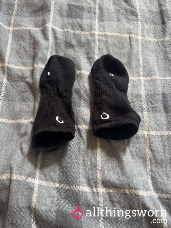Black Used Ankle Socks.