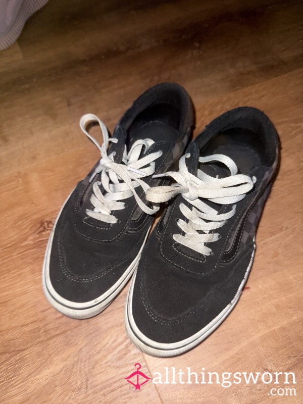 Black Vans-Worn 2 Years-Funky-Smelly