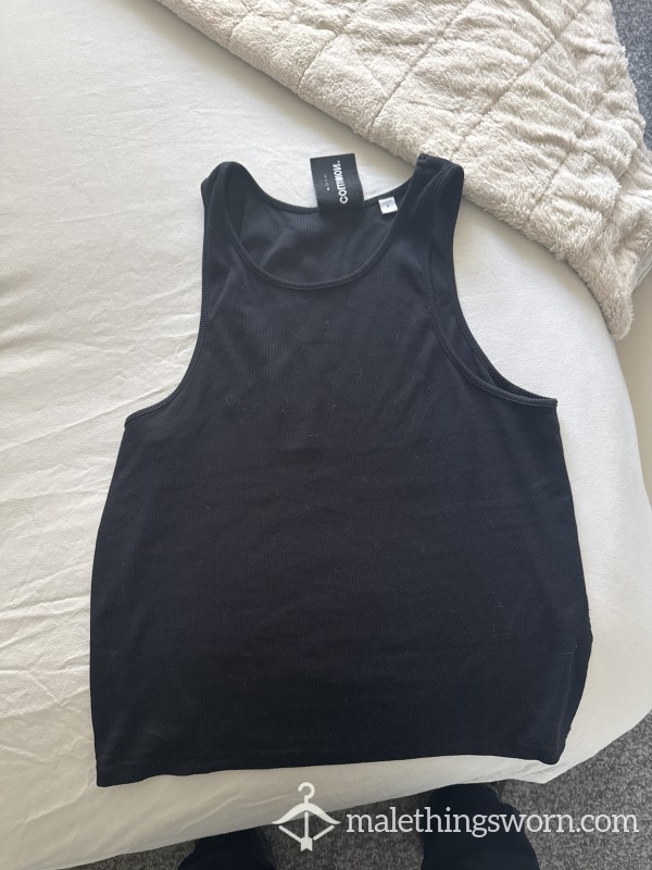 Black Vest Ready To Decorate With What You Desire