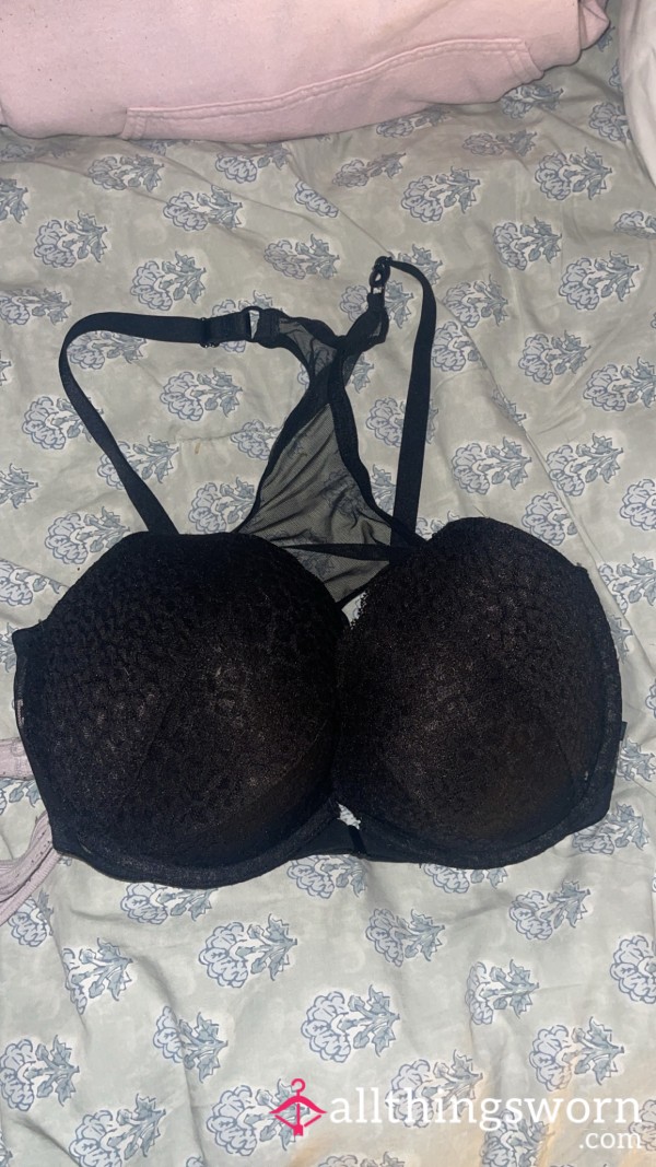 Black Victoria’s Secret Lace Bra