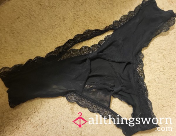 Black VS Crotchless Cheeky