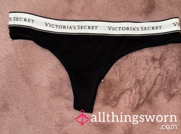 Black VS Thong 🖤