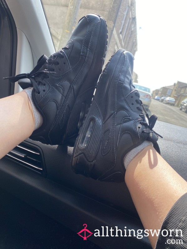 Black Well Worn Gym Trainers! Need New So Whoever Needs A Thrill Hit Me Up, Wearing Them Today Then Will Be Ready For Posting