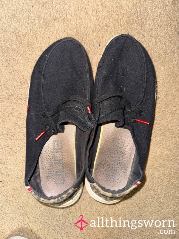 Black Well Worn Hey Dude Size 8 Sneakers