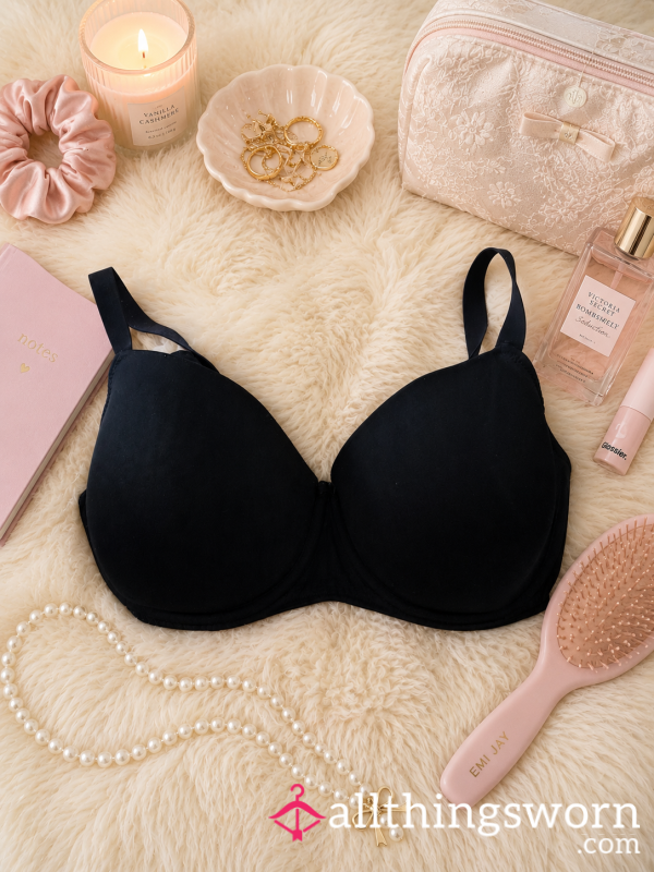 Black Well Worn T-shirt Bra 🖤