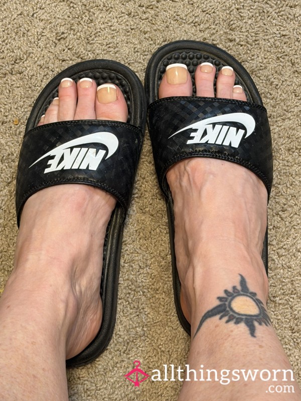 Black White Nike Slide Worn With Custom Wear