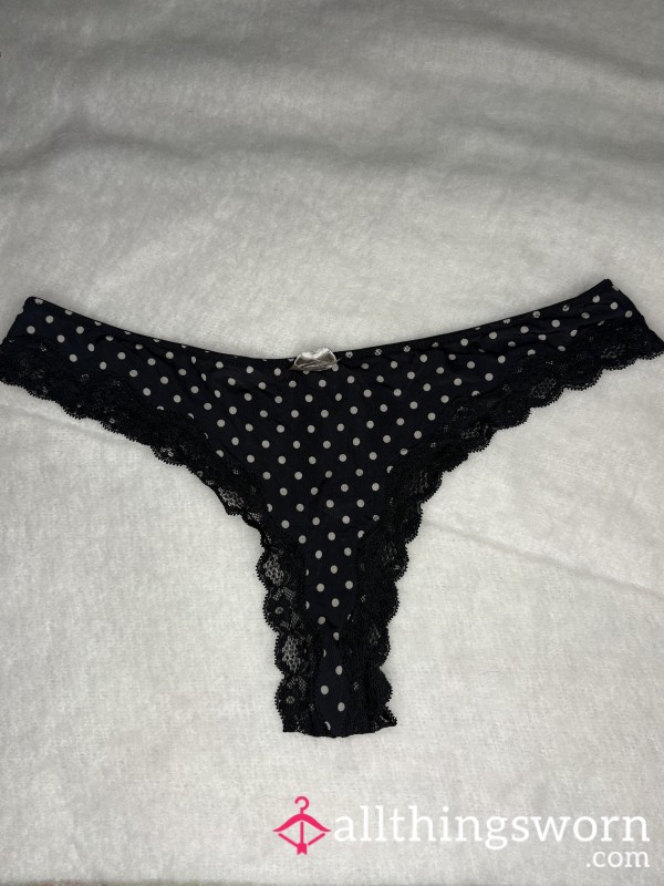 🖤Black & White Silky Polka Dots🤍