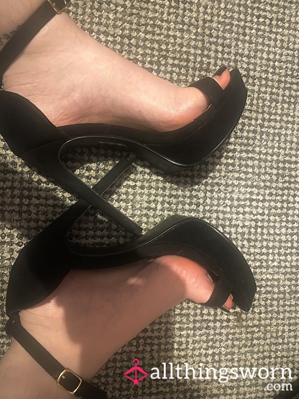 Black Worn High Heels Size 4