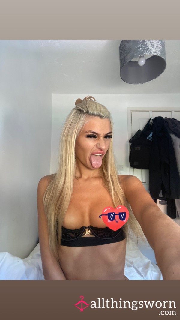 Blonde Babe Gets F**ked In Doggystyle