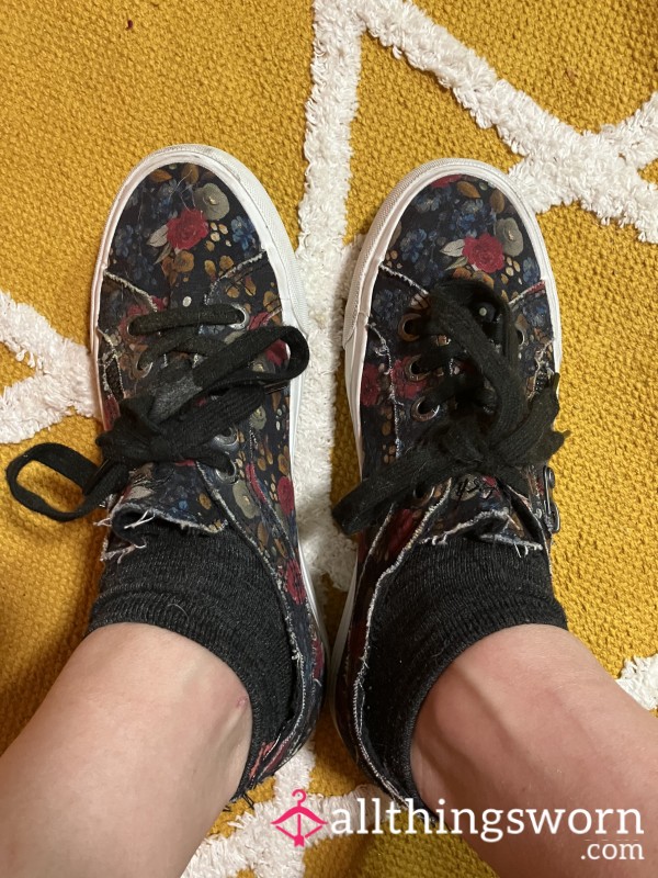 Blowfish Malibu Flor*l Sneaker Flat With Zipper Detail