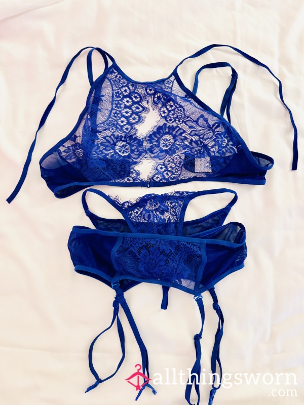 Blue 3pc Beauty