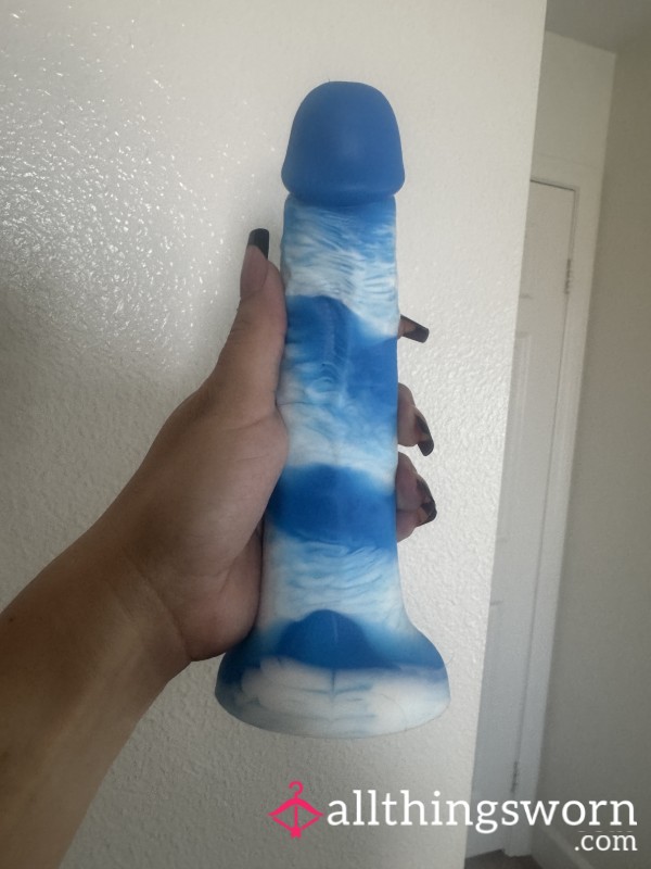 Blue And White Di**o