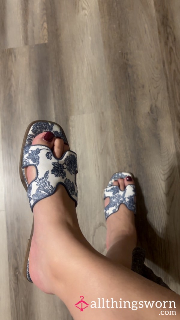 Blue And White Flower Sandals