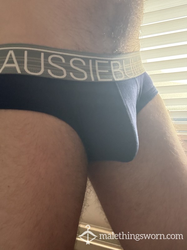 Blue Aussieb*m Pants (L)
