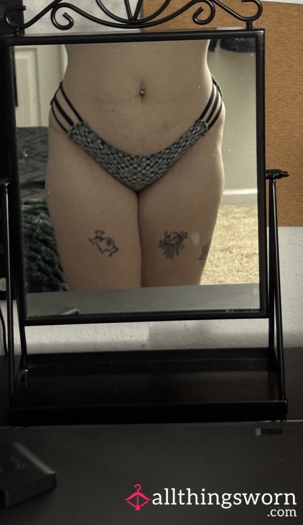 Blue Checker Undies🥰