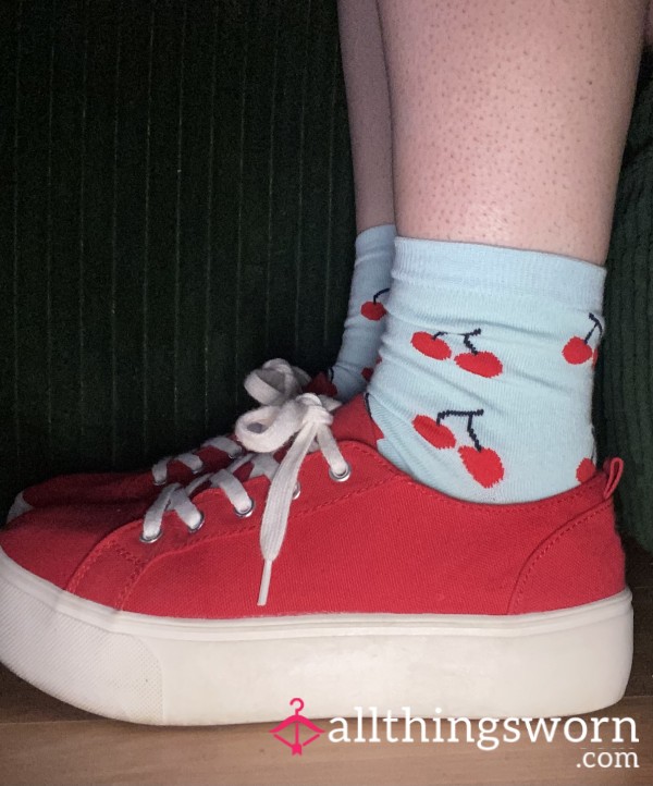Blue Cherry Socks 🍒 (7 Day Wear)