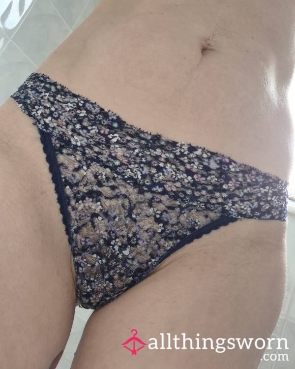 Blue Flor*l