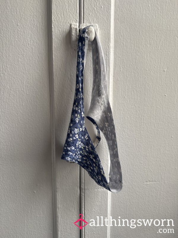 Blue Flor*l Girlie Thing- Well-worn