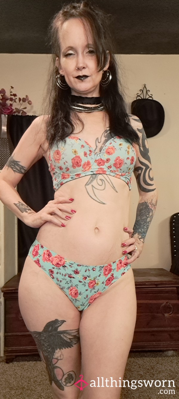 Blue Flor*l Seamless Bra And Thong - 34A & S Set