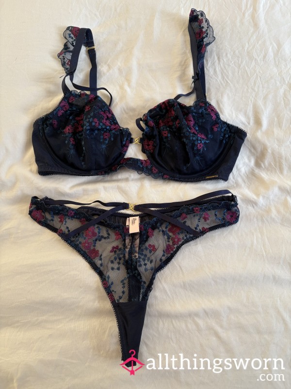 Blue Flower Lingerie Set 🌺