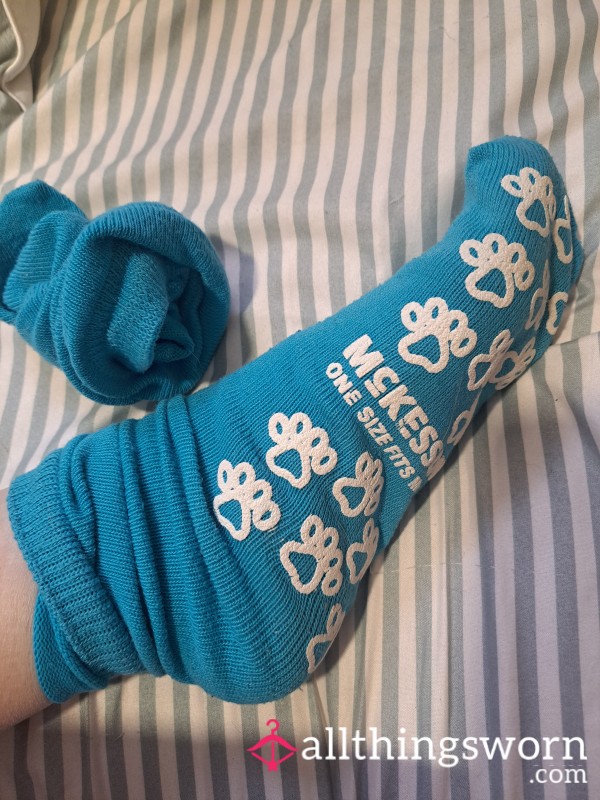 Grippy Blue Hosp*tal Socks