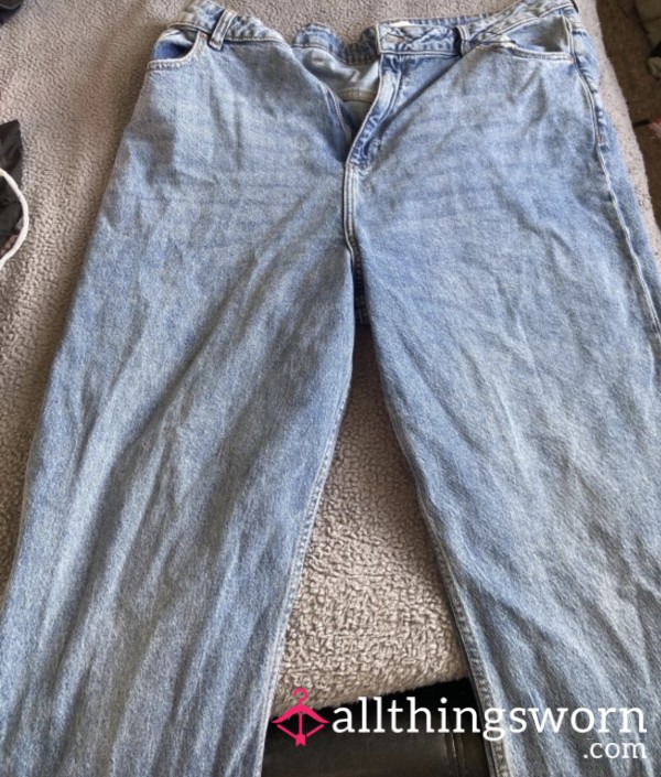 Blue Mom Jeans