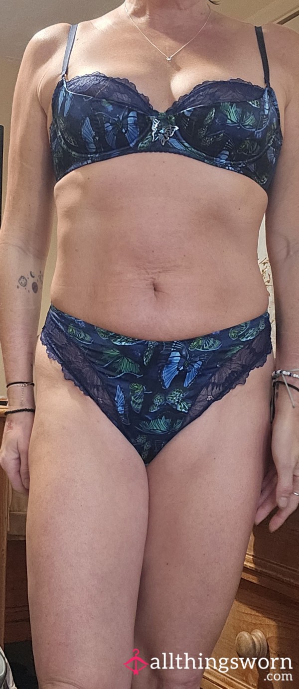 Blue Patterned Panty And Bra Set