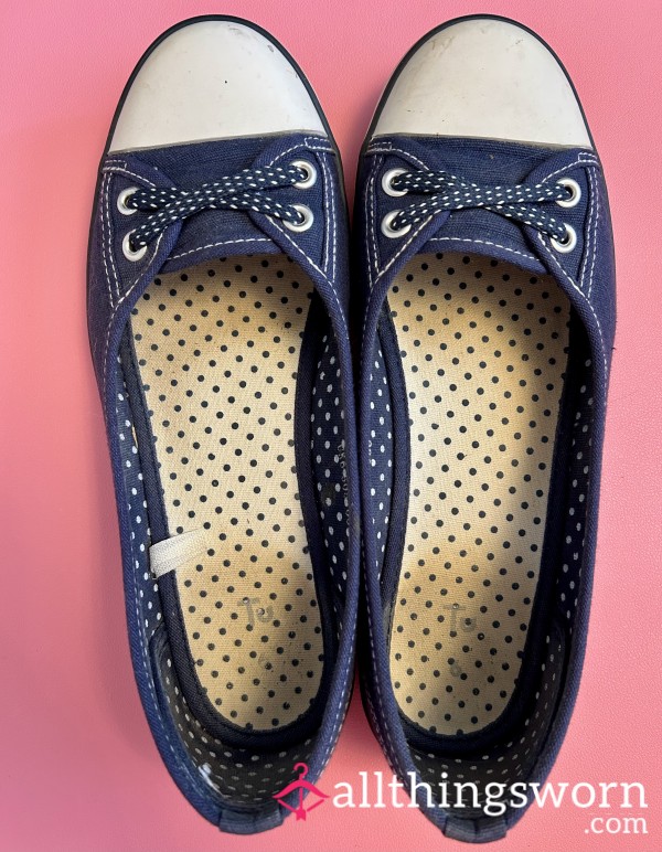 Blue Pumps Size 6 Well Worn Around The Garden Over A Number Of Years