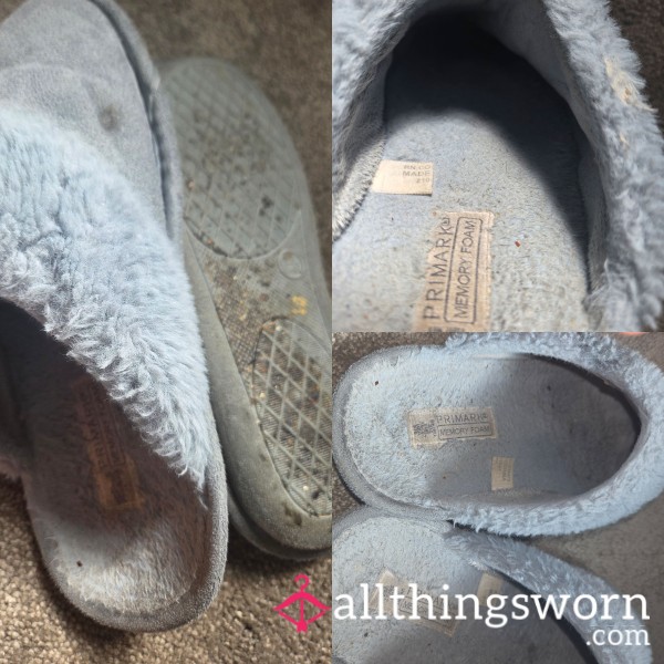 Blue Slippers Size 3-4