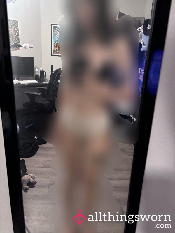 Body Pics In Panties & Bikini