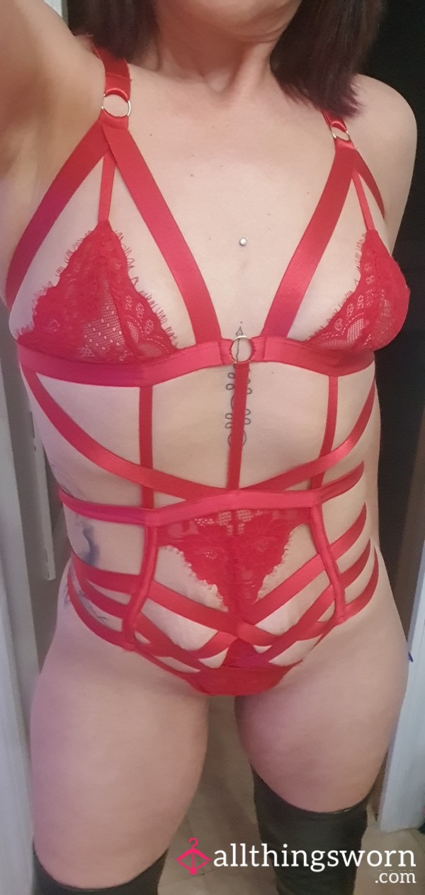 Body With Hole Below🤭🤭