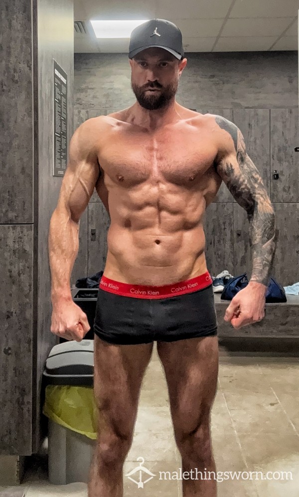 Bodybuilding Check-In Calvin’s – Photoshoot Prep