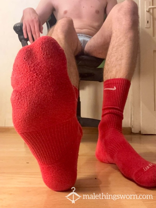 🧦 Bold Red Nike Dri-FIT Crew Socks – Hot, Sweaty & Packed With Musk 🔥
