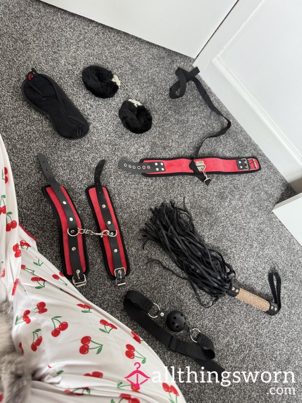 Bondage Items😈