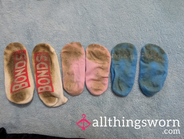 Bonds Socks Stinky Well Worn By Rainbow 🌈 Definitely Worth It To Ad To You Collection 😜
