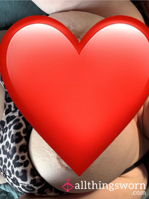Boob And Nipple Photos